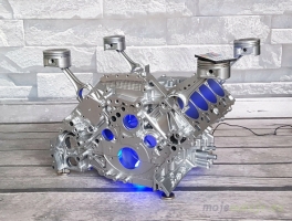 Stolik z bloku silnika Audi S6 V8 - stolik V8 V12