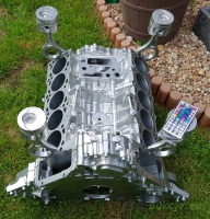 Stolik z bloku silnika VW Phaeton V10 - V8, V12